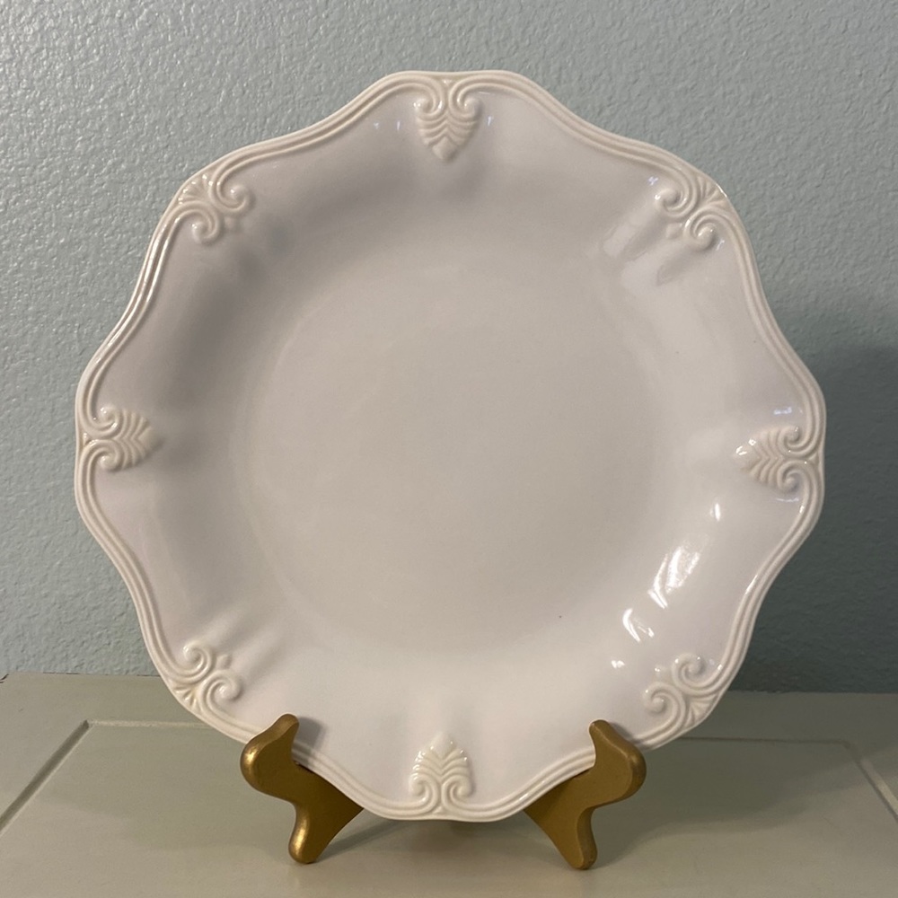 LENOX BUTLER’S PANTRY 12” SERVING DISH WHITE RAISED DESIGN SOFT OCTAGON SHAPE